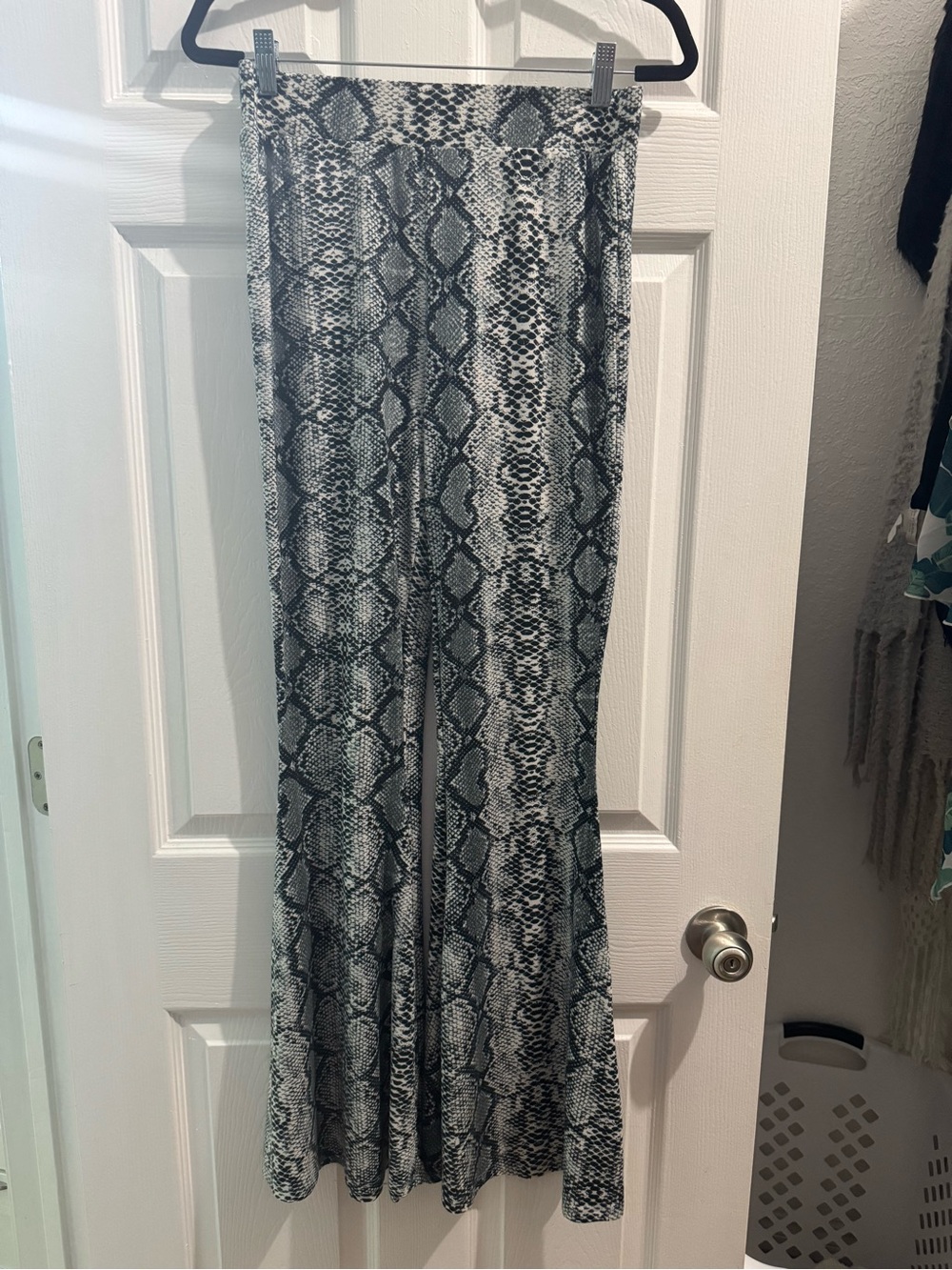 Entro Comfy Snake Skin Flare Pants